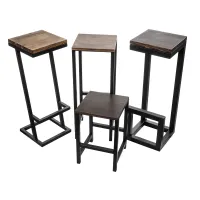 Hokery, krzesła, ławki